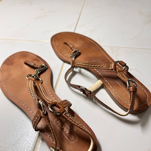 Unique💛Coach Rue Dog Leash Flat Sandals - Picture 3 of 5